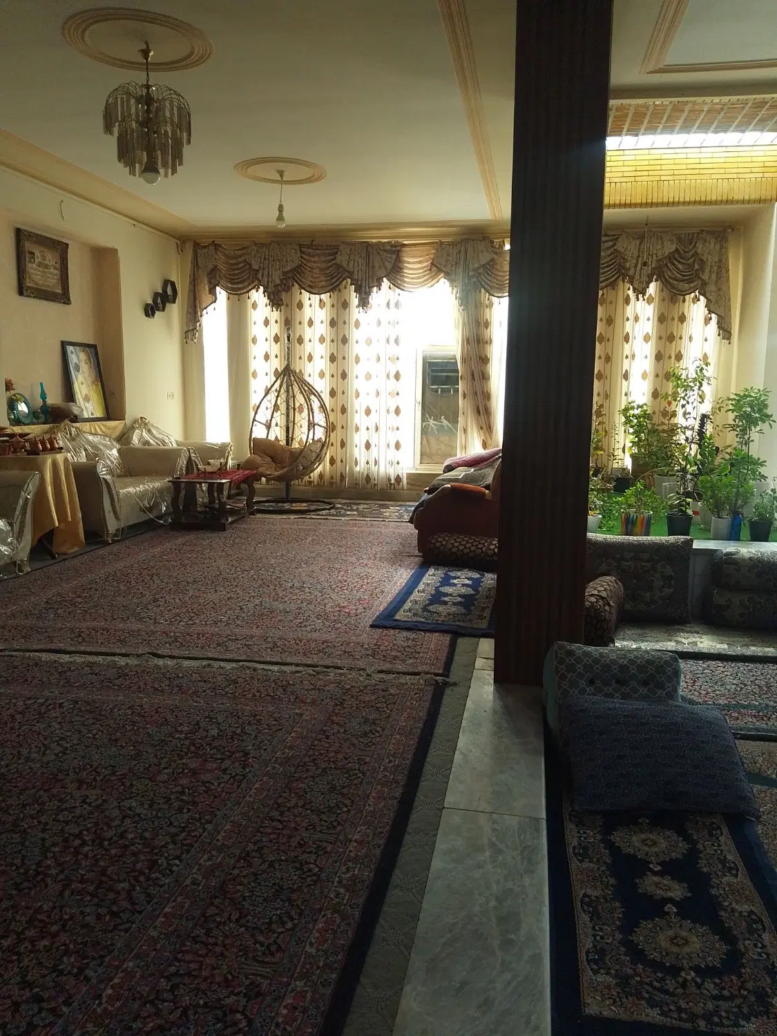 فروش یک باب منزل مسکونی در فرح آباد