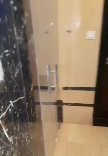 اپارتمان ۱۰۰ متری طبقه سوم