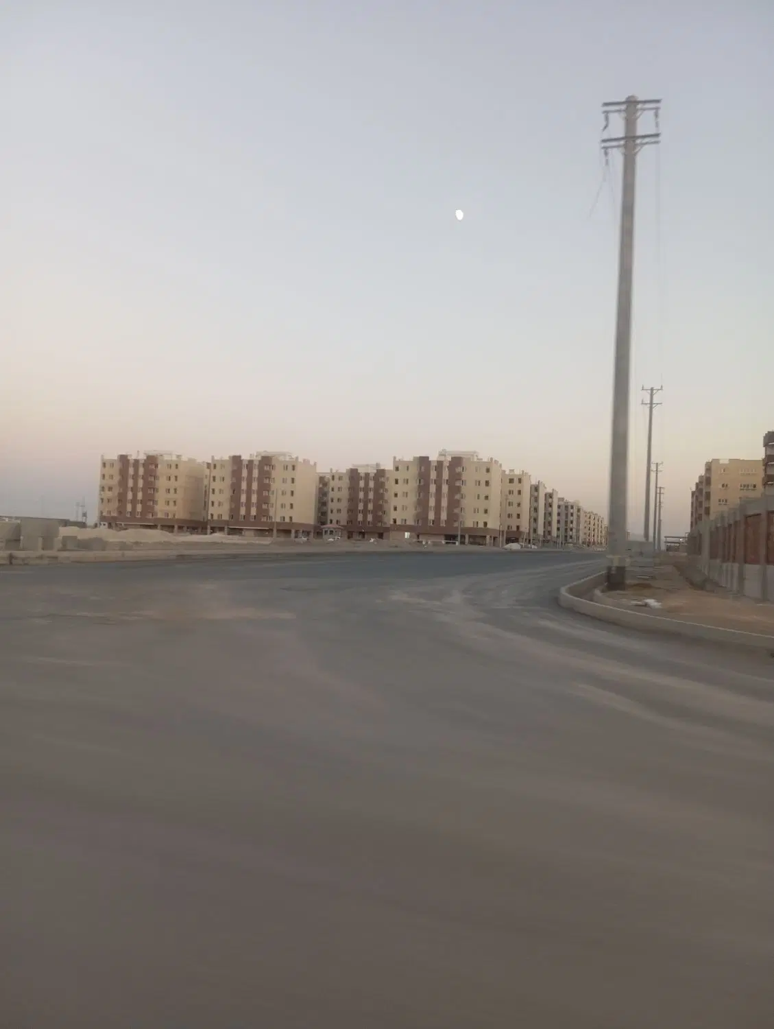 ۸۷ متر پل پارسیان مرکزی یک