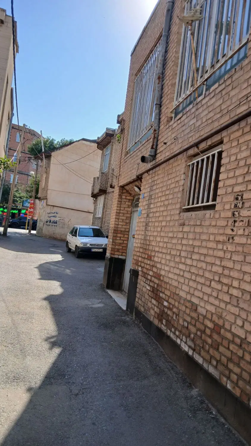 خانه کلنگی