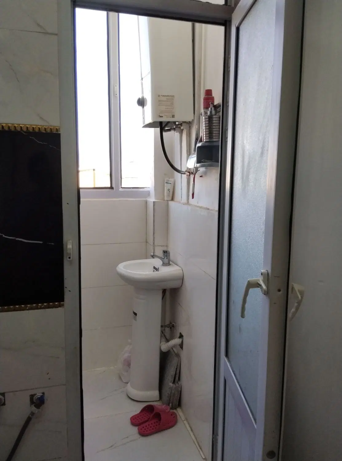 آپارتمان طبقه دوم  45 متری یک خوابه