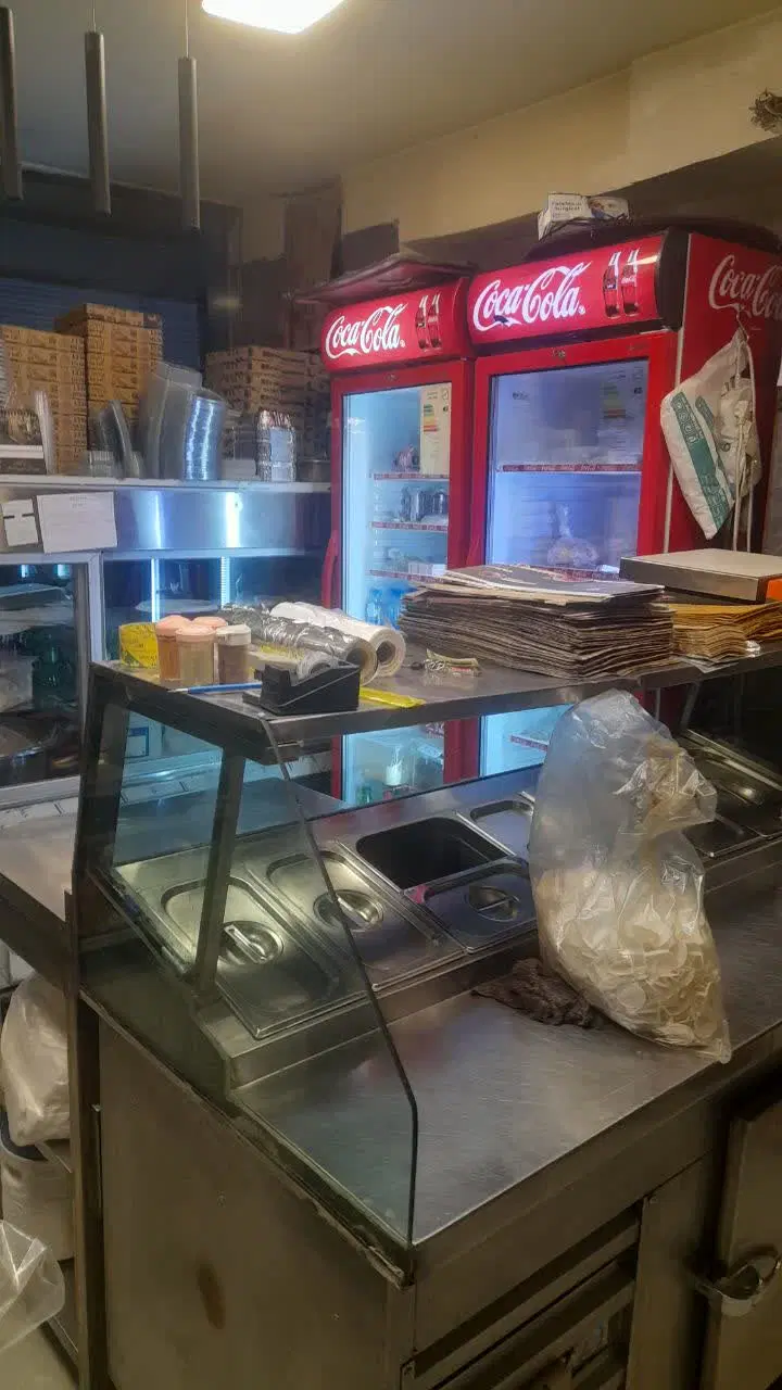 مغازه ۲۰ متر کف ۲۰ متر بالکن