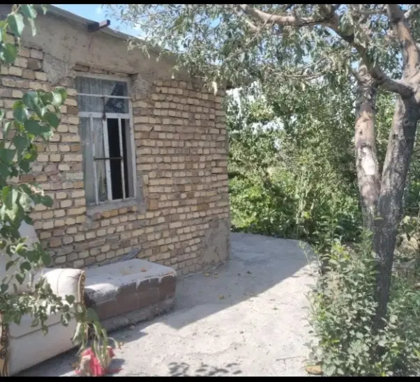 خانه مسکونی در روستای دهپول شازند