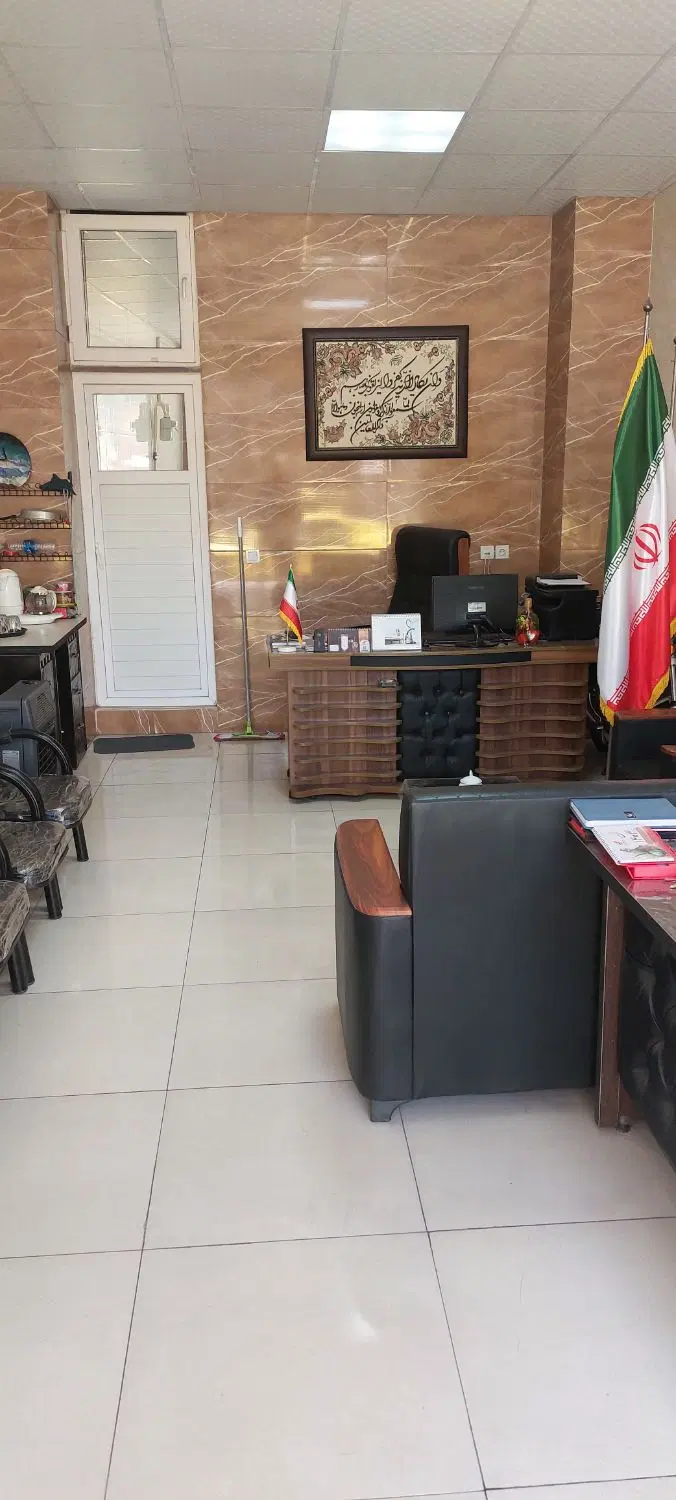 رهن و اجاره مغازه ۳۰ متری