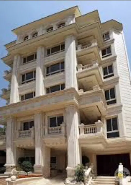 اپارتمان کاشانی