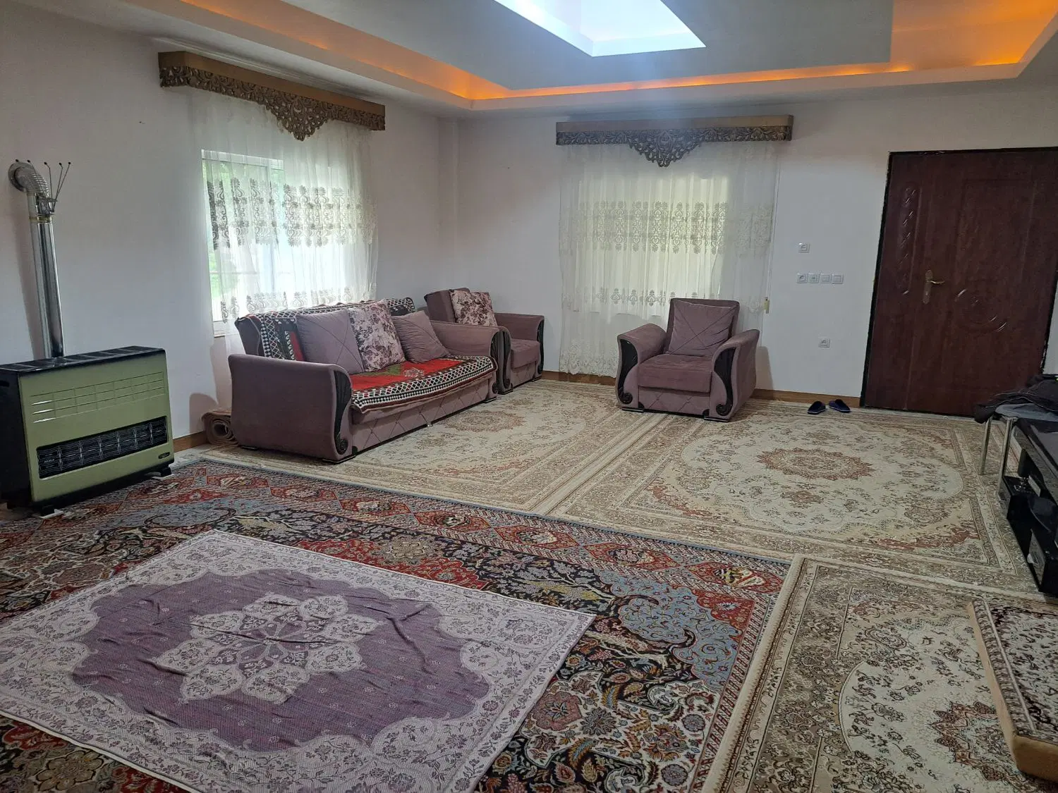 ویلای بسیار شیک ونوساز جاده اسالم به خاخال گیجاو
