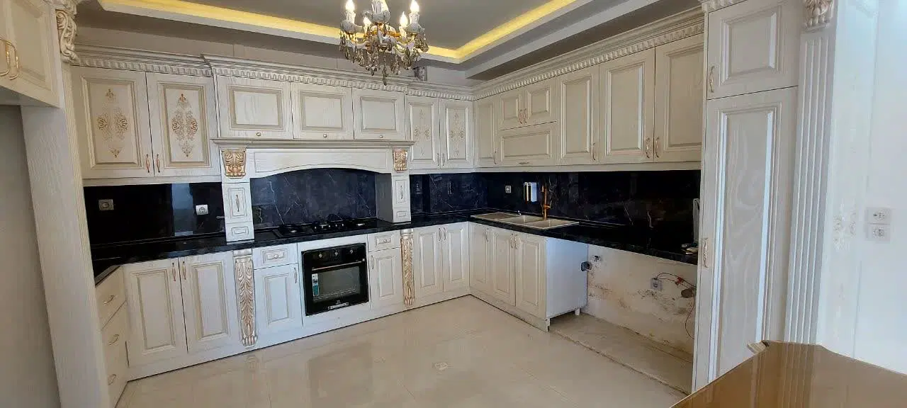 اپارتمان ۱۴۰ متر سه خواب