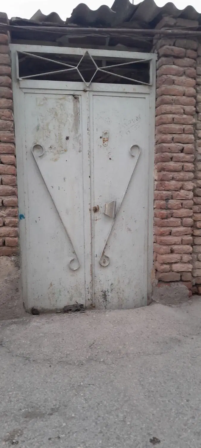 خانه کلنگی قابل نشیمن نیست