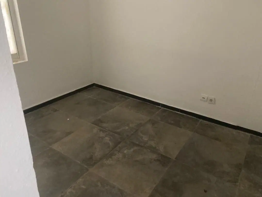 فروش ۴۸ متری صدف