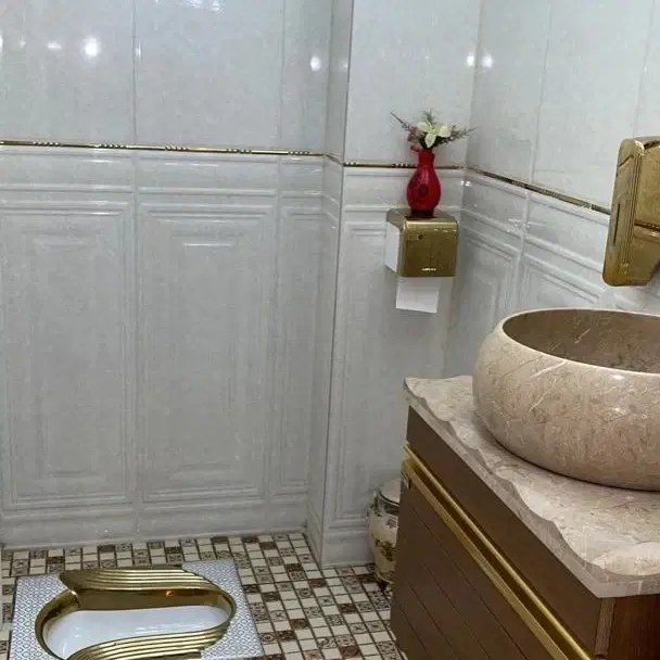 ۱۴۵ متر واحد بهر خیابان بشیری