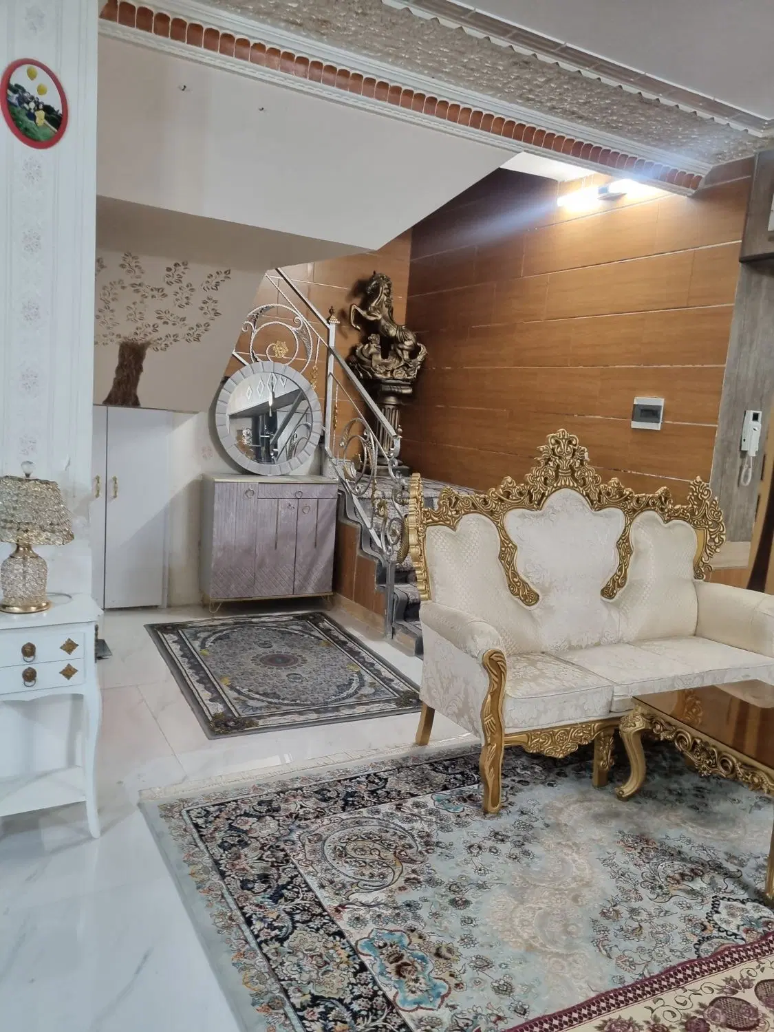 خانه رهن و‌اجاره یا فروش با متراژ ۱۶۵متر