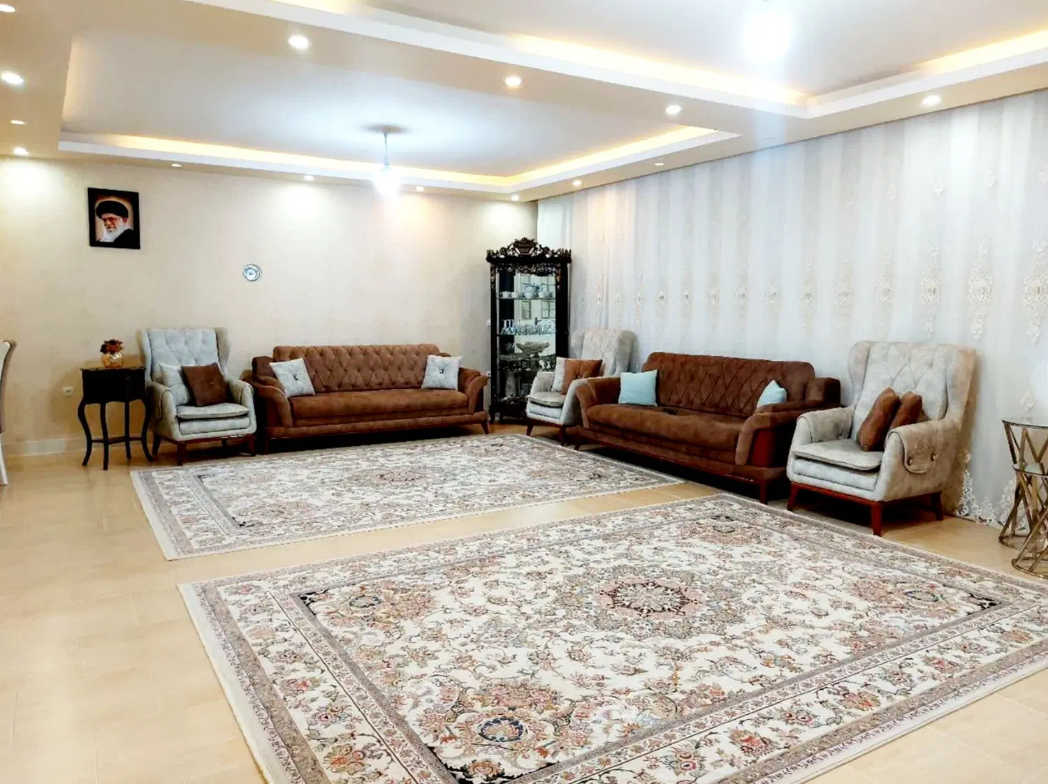 ساختمان خانه واحد ۳ طبقه سعدی