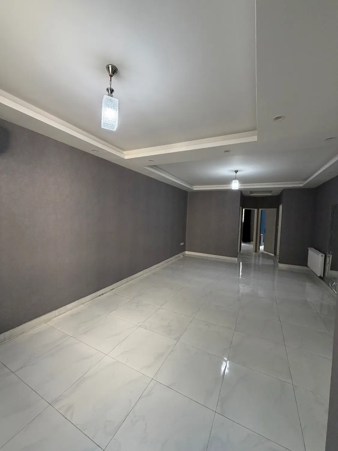 تاپ‌لوکیشن بلوار معلم ۸۵ متر ۲خواب نوسازی کامل