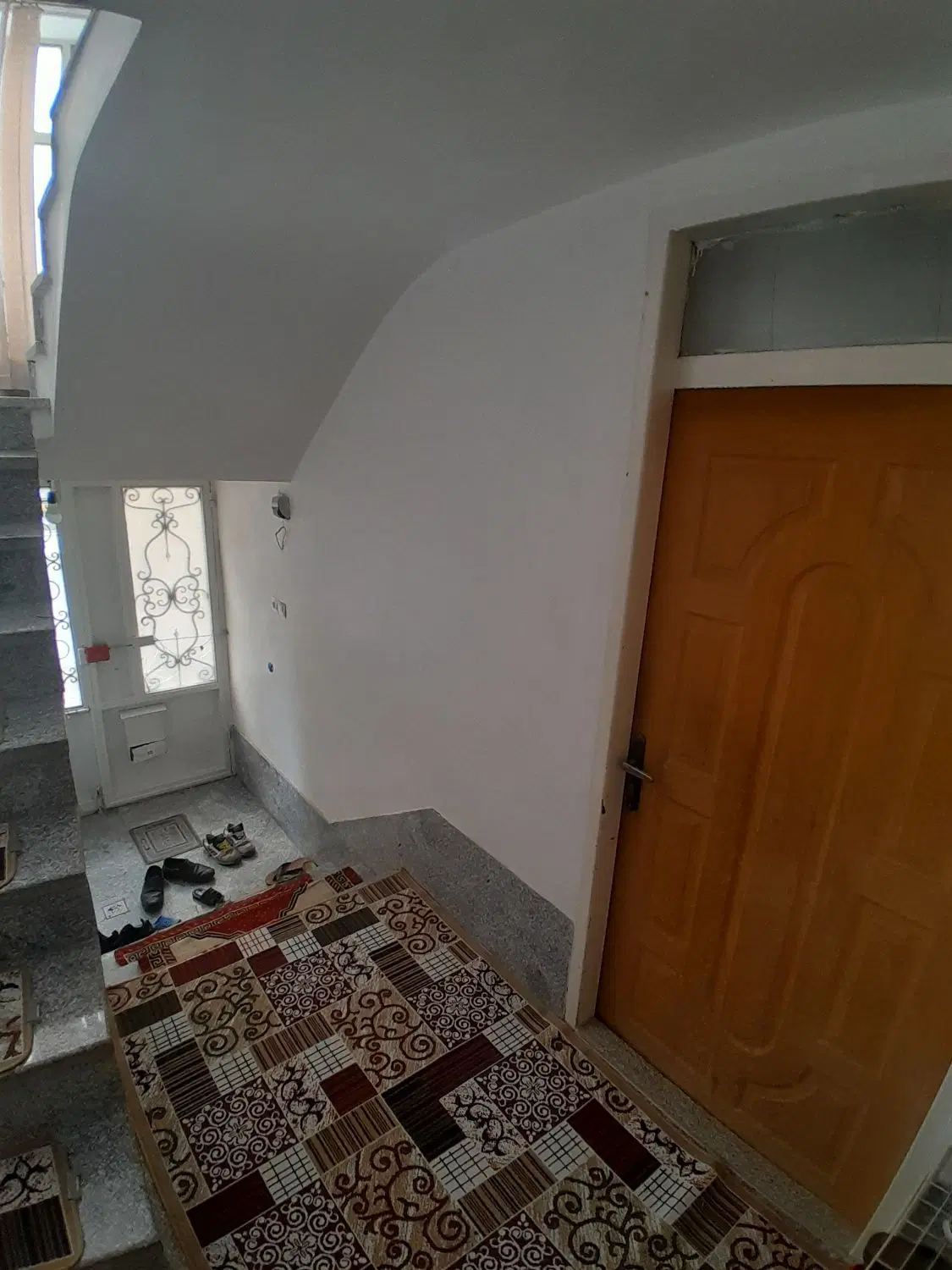 سوئیت ۳۰ متری طبقه اول
