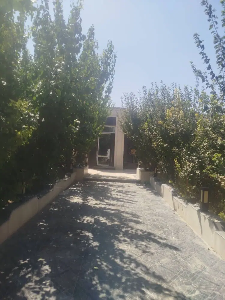 ویلا باغ به قیمت رسیده در بهترین لوکیشن