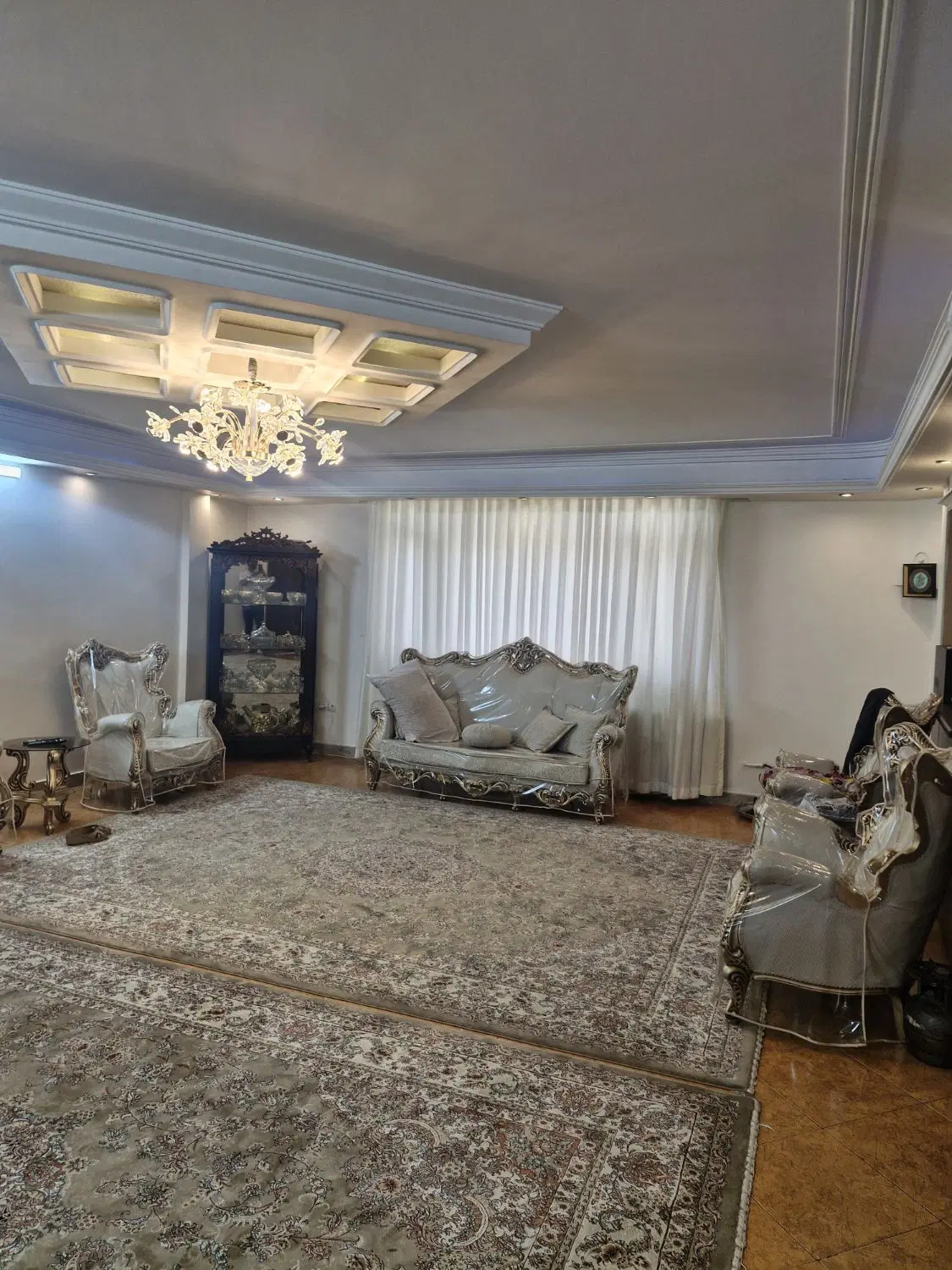 واحد فروشی کیانشهر