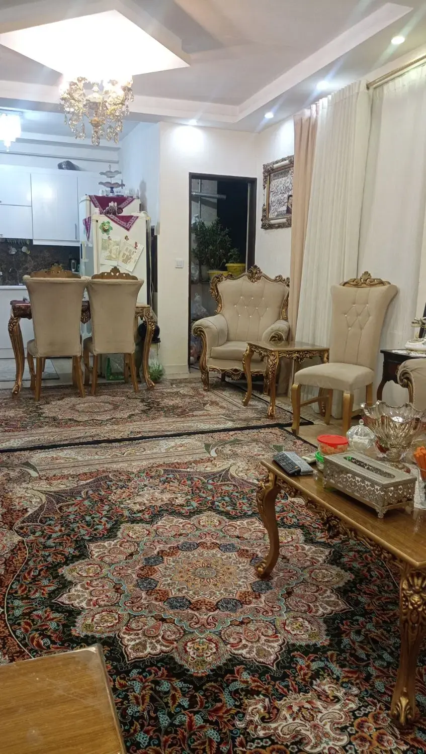 فروش90متری،بلوار مدرس،کاشفی،آسانسور دار
