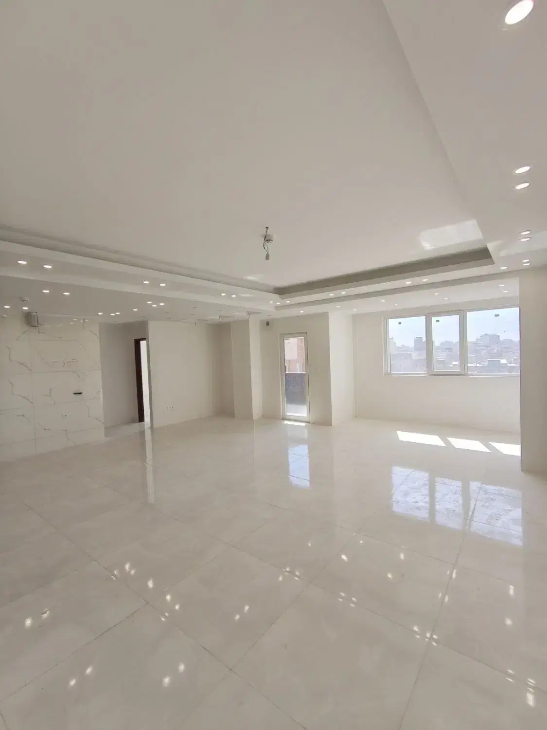 فروش آپارتمان ۶۰ متری دو‌خواب