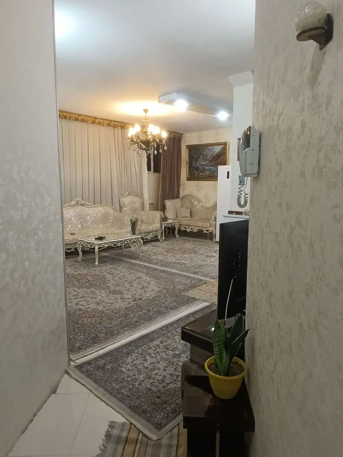 آپارتمان 75 متری فول شیک 2خواب ، اندیشه