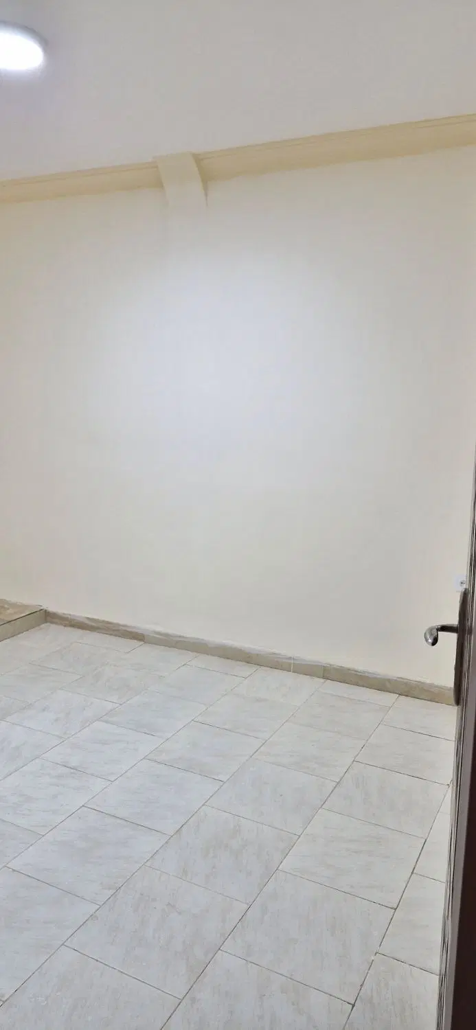 یک باب منزل