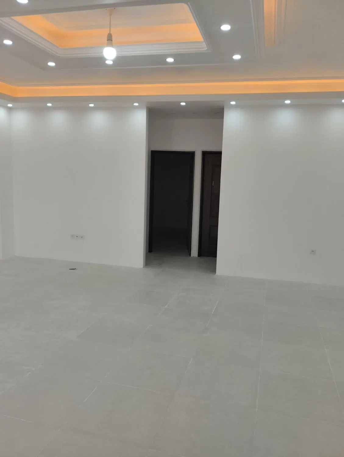 فروش واحد آپارتمان140متری