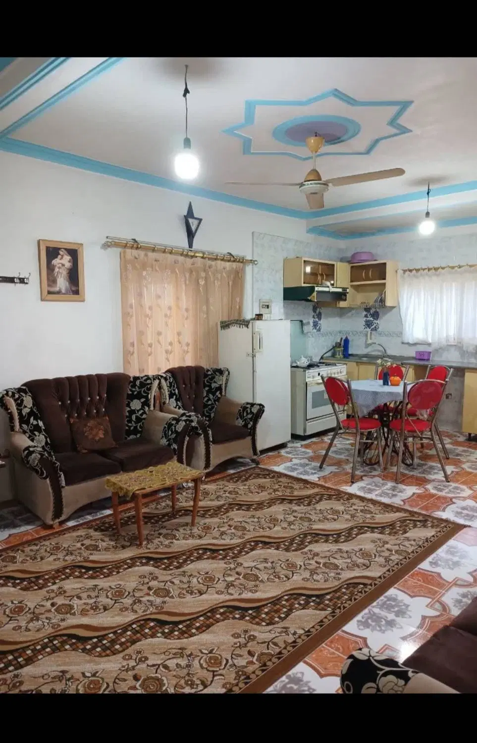 آپارتمان ۲خوابه،همکف کوچه ساحلی با پارکینگ