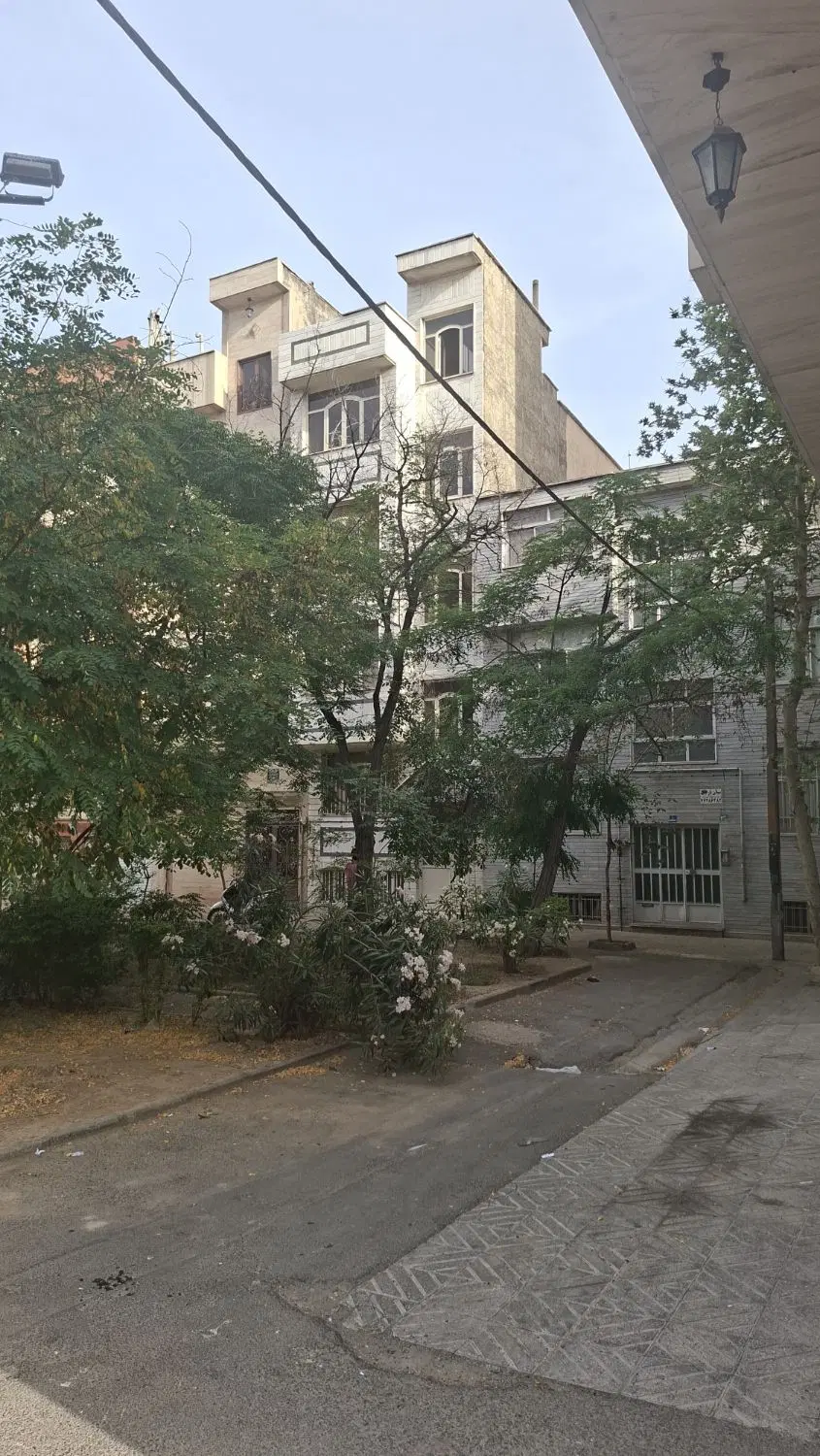 آپارتمان ۵۸مترباپارکینگ مستقل