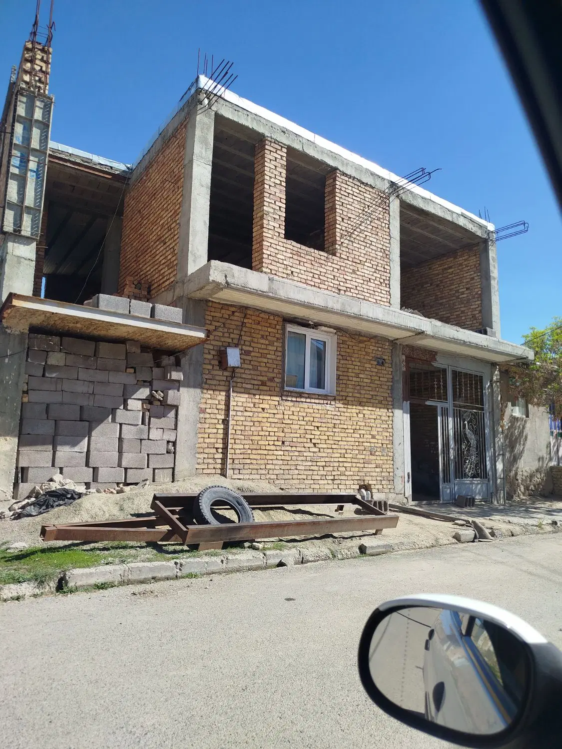 خانه مسکونی ۳ واحد خونه