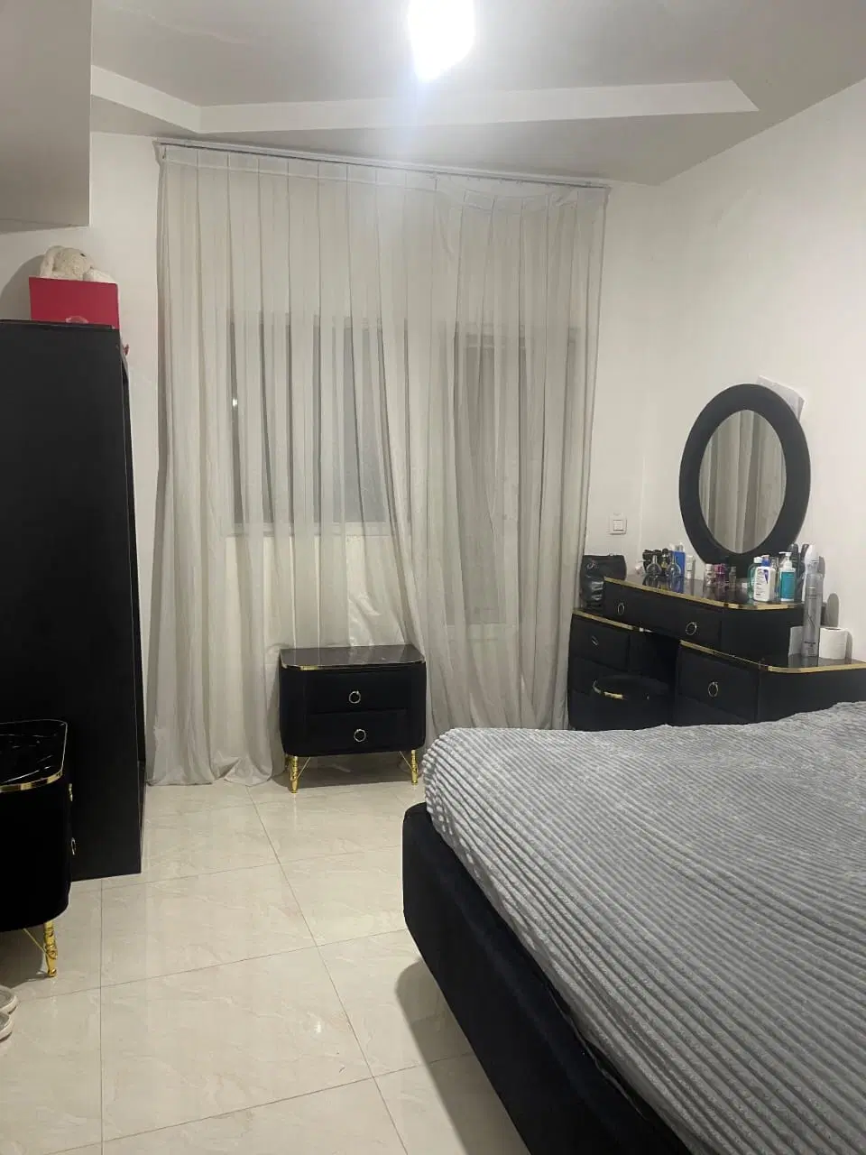 فروش واحد صد متری شهرک فجر