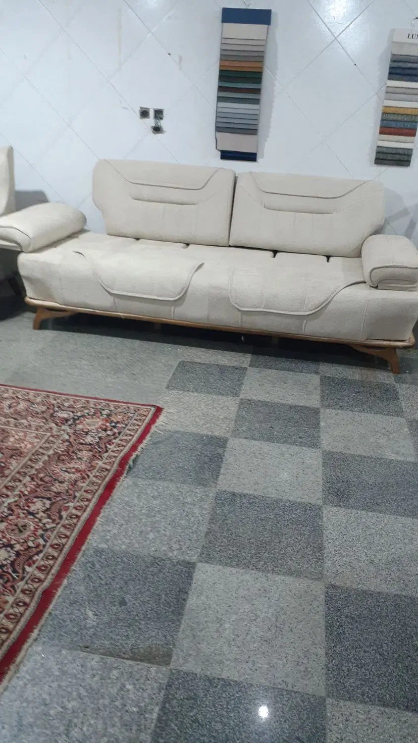 مغازه۲۴متری