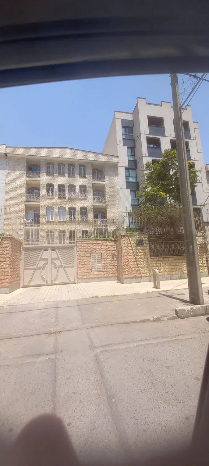 واحد ۸۵ متری روبه نما