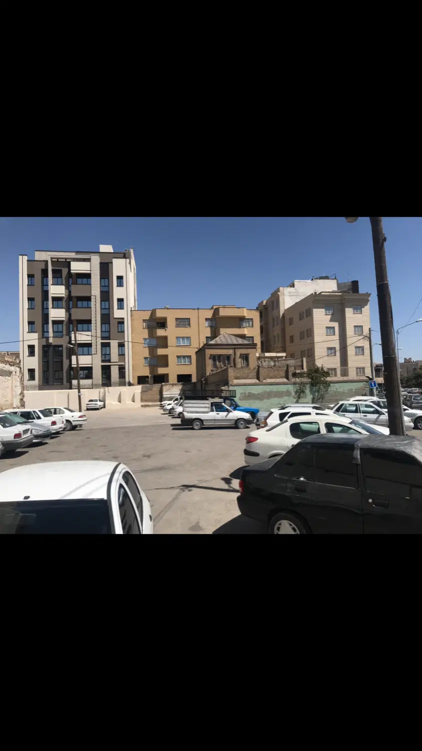 ملک میدان شهدا