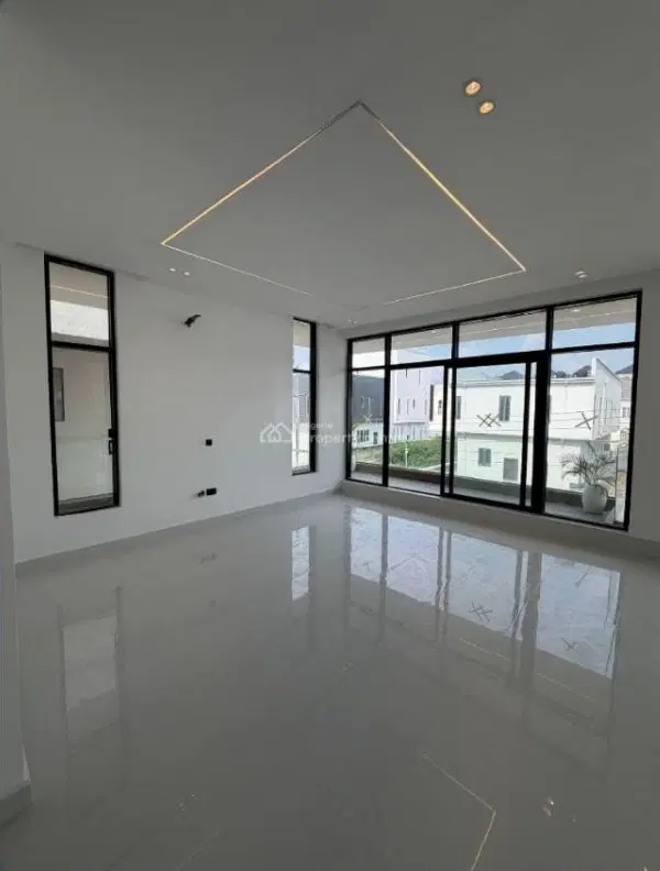 رهن و اجاره اپارتمان سوپر لوکس_ نوساز_ فول امکانات