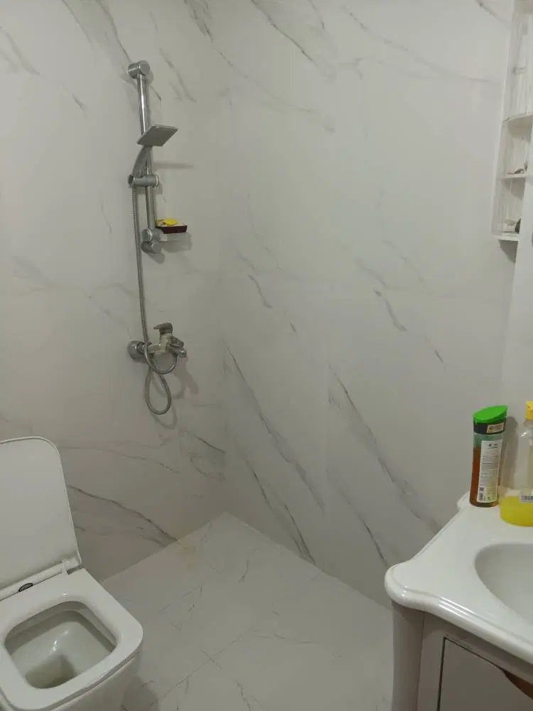 آپارتمان ۹۵ متری  دو خوابه و ده سال ساخت