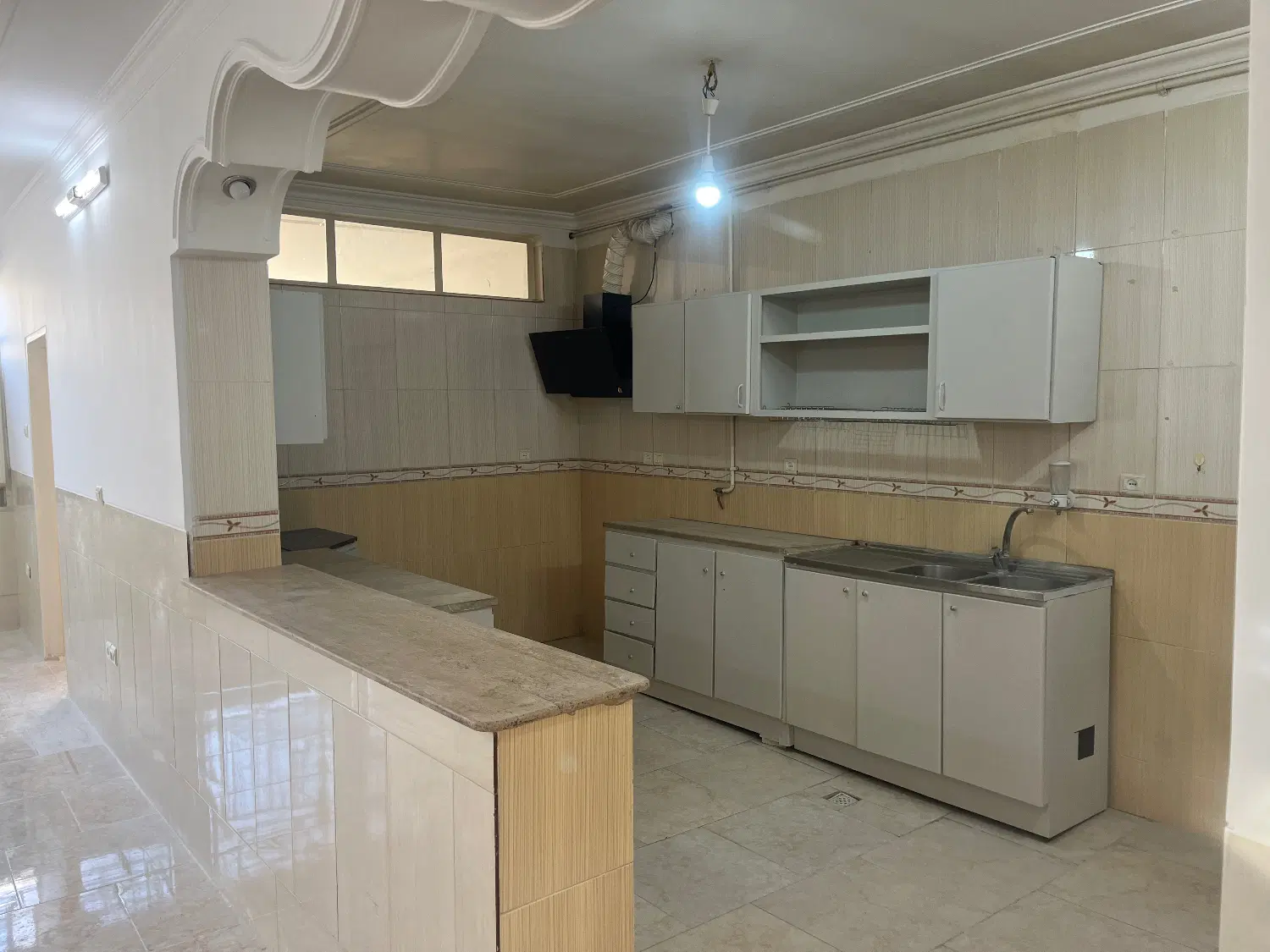 طبقه بالا همکف میدان ابوذر