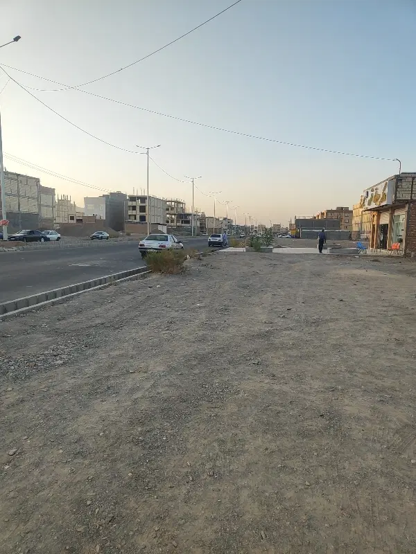 زمین تجاری ۱۷۰ متری حاشیه بلوار ولایت غدیرشهر