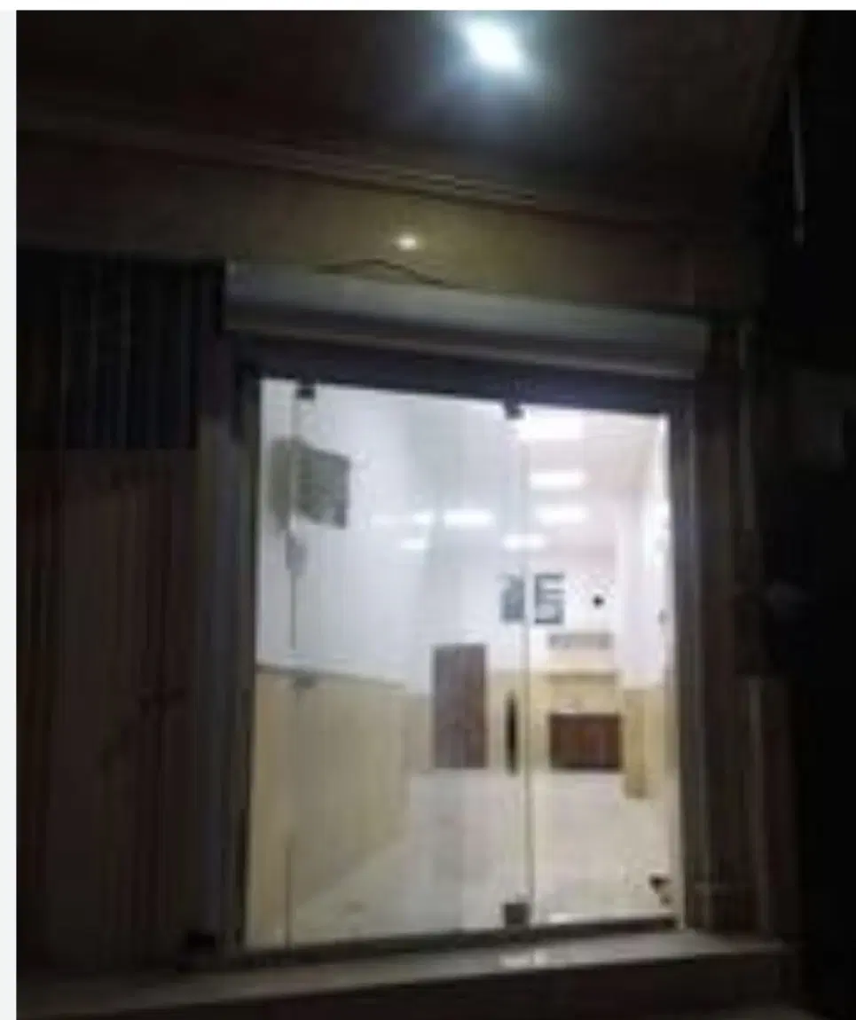 اجاره مغازه تجاری فلکه ساعت۱۸متری