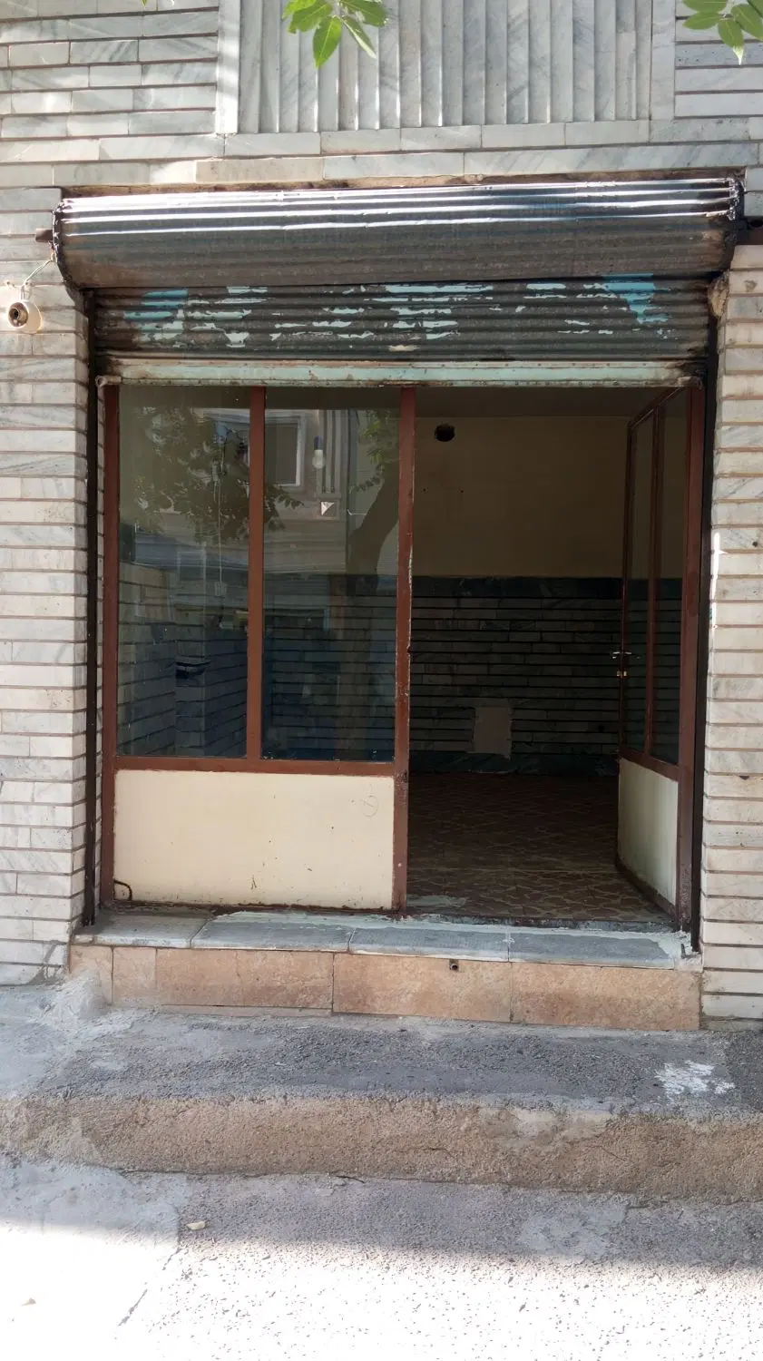 مغازه در شهرک سفیر امید