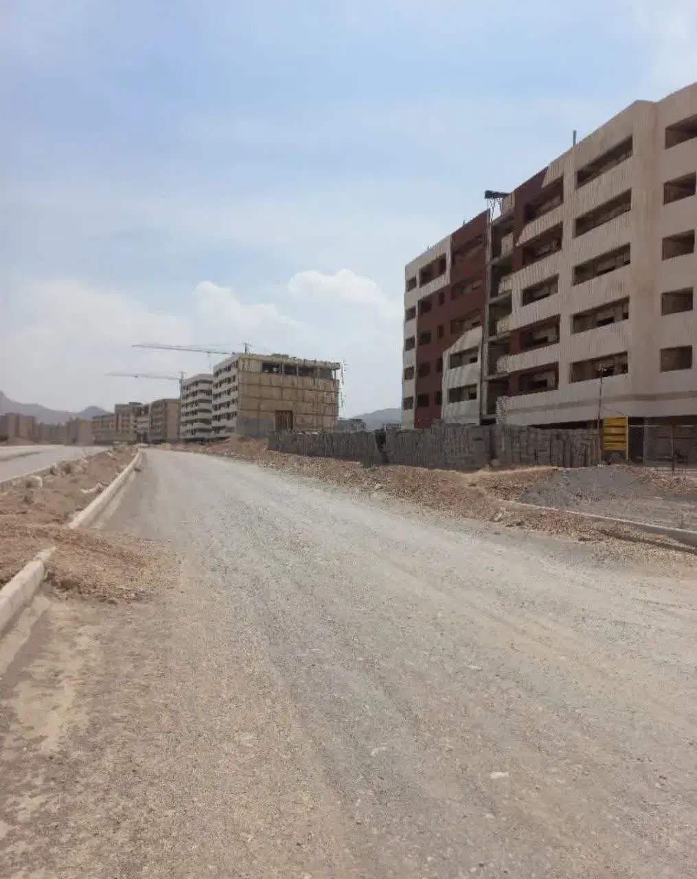 آپارتمان تجاری مسکونی کوروش