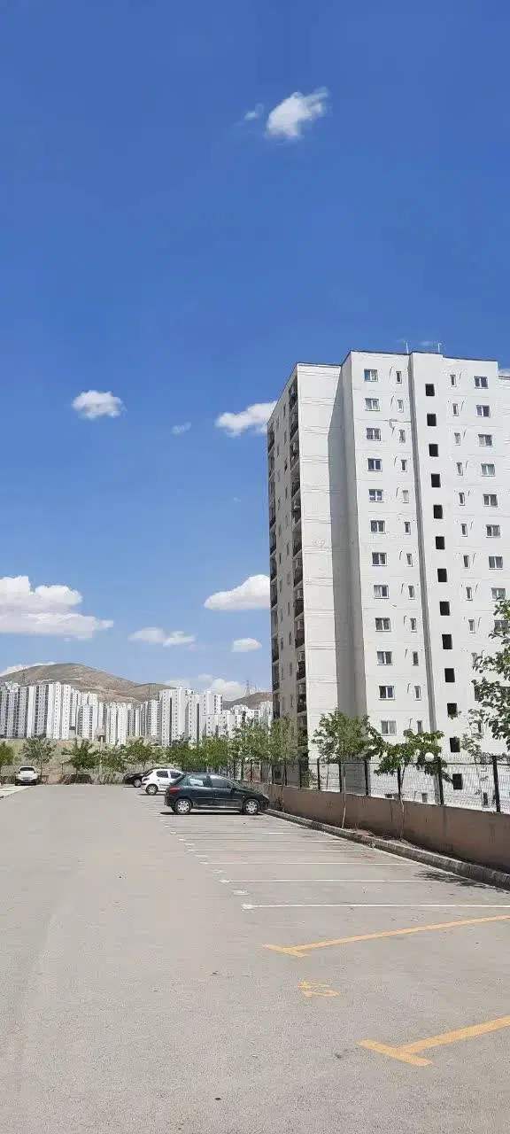آپارتمان 78 متر در فاز 11 طراوت 7