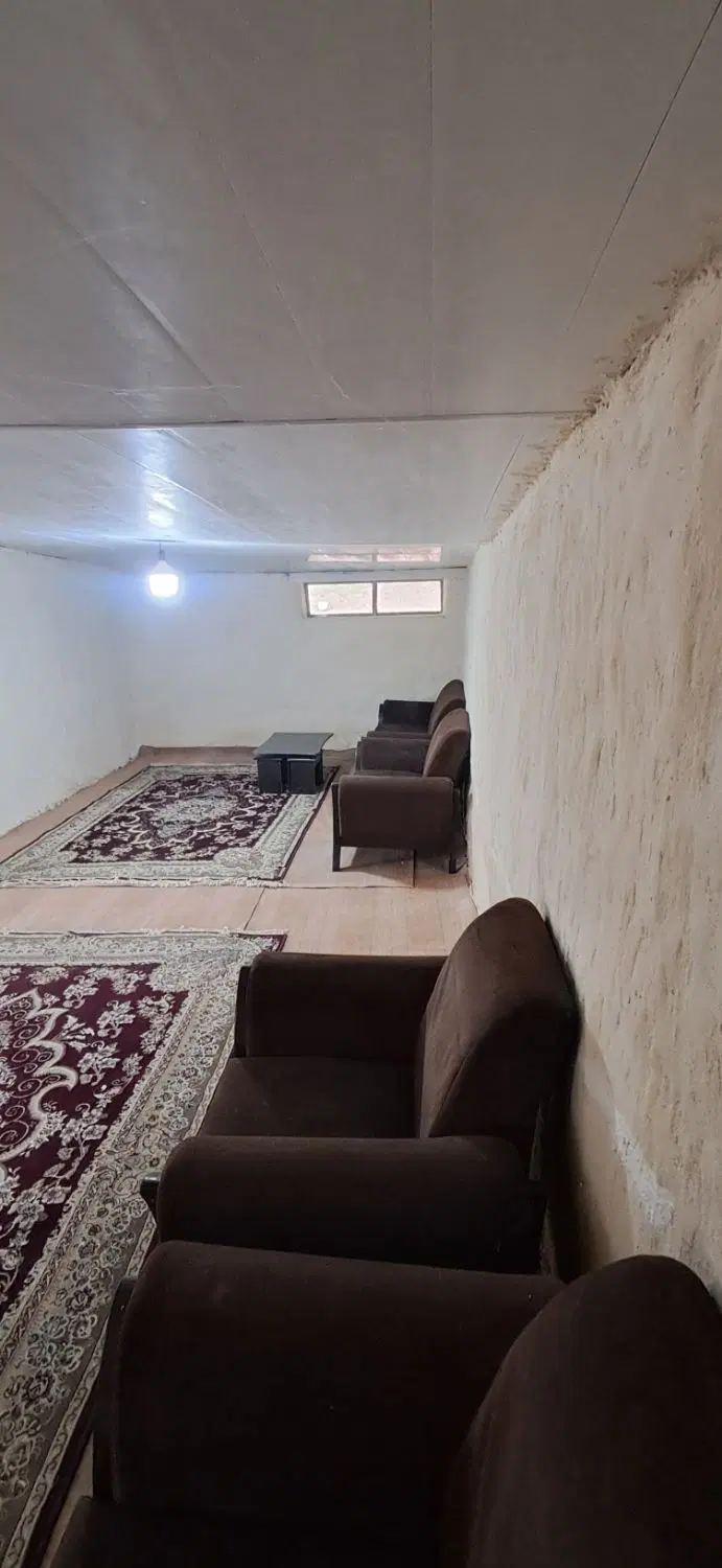 ویلا باغ دفراز (استخرگاه)