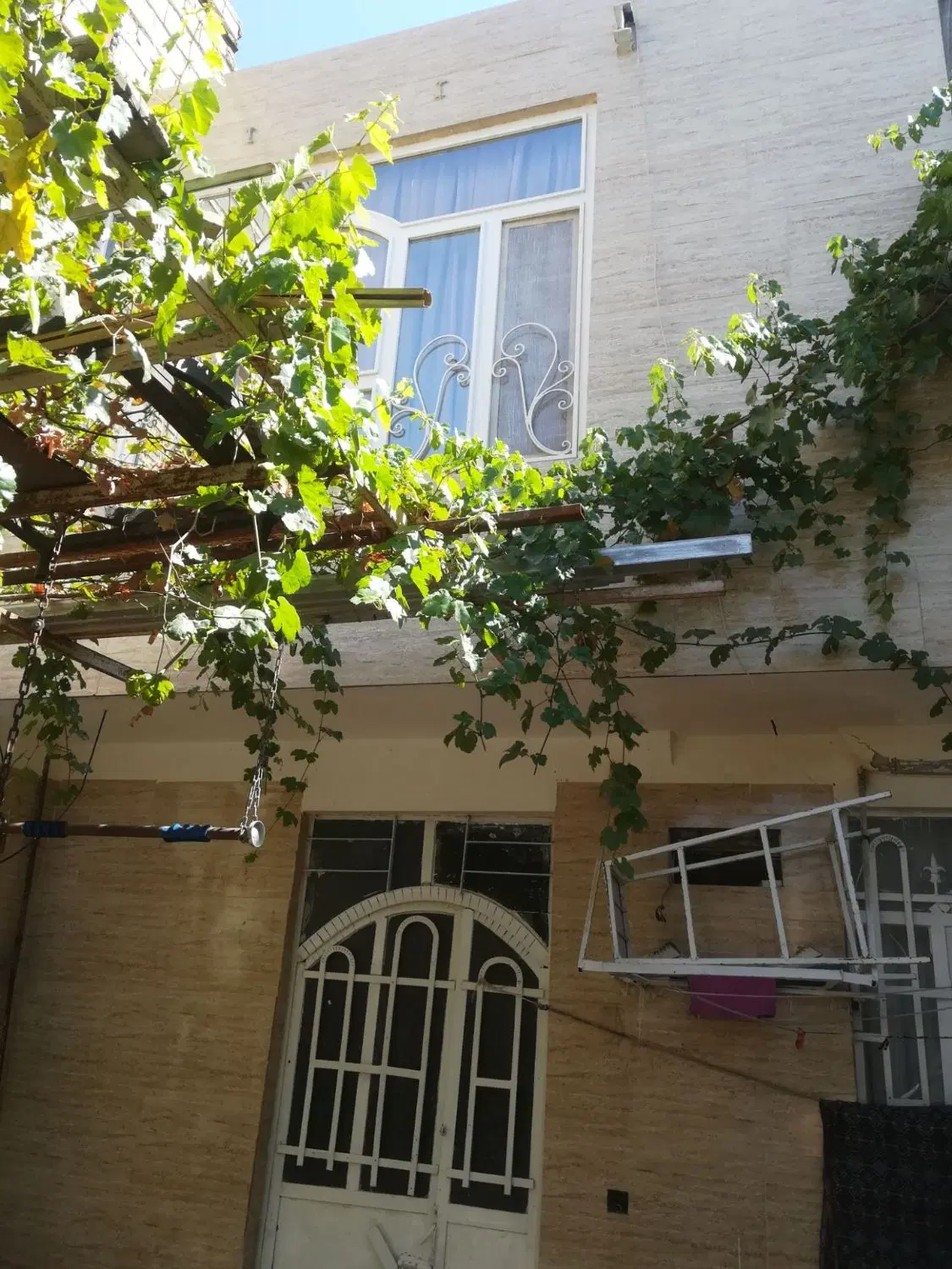 خانه ویلایی دوطبقه