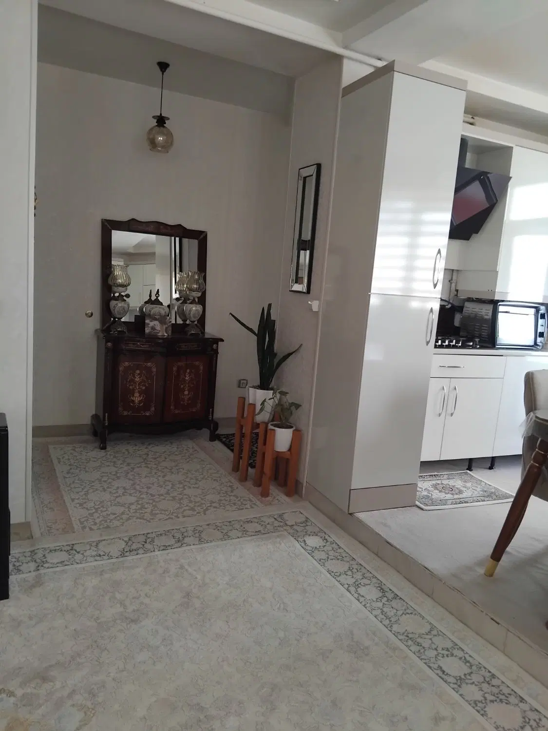 آپارتمان تک واحدی فاز3 پاسداران 3