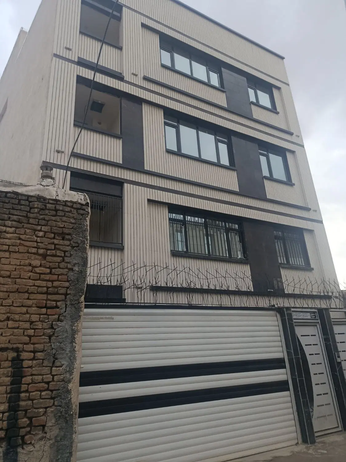 فروش خانه اپارتمانی