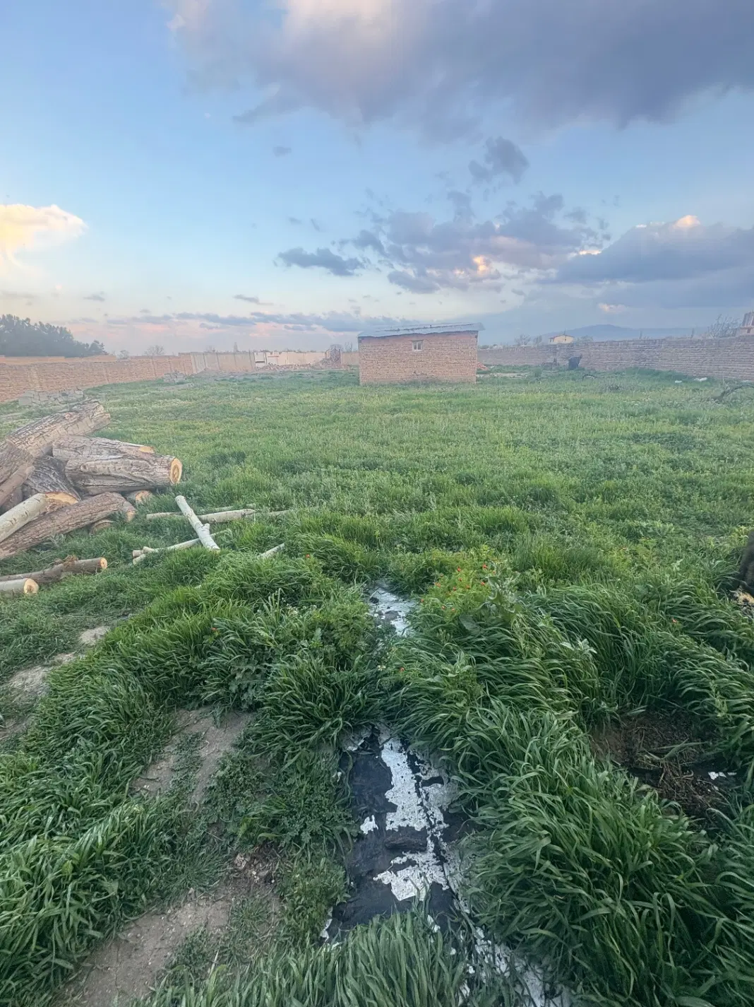 فروش یک قطعه زمین در بالو