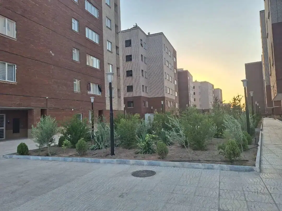 97 متری با پارکینگ تکمیل وجه فاز6