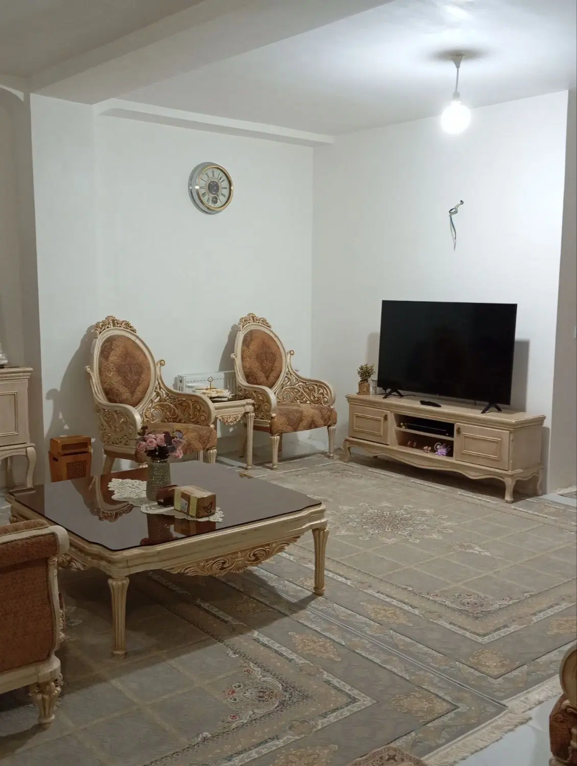 آپارتمان در زمین های رجبی نصرت آباد