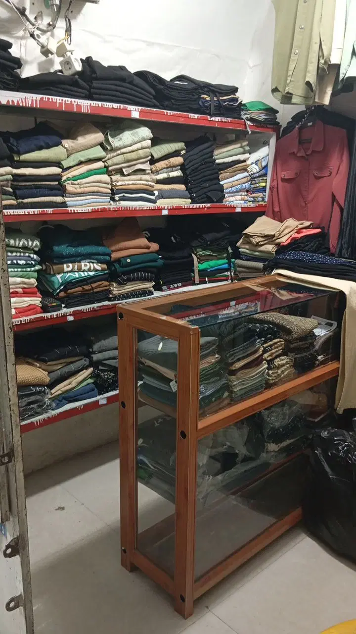 واگذاری مغازه خ یکطرفه با ۲۰۰تومن