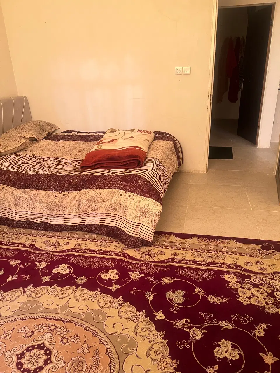 آپارتمان ۸۵متر با پارکینگ طبقه اول