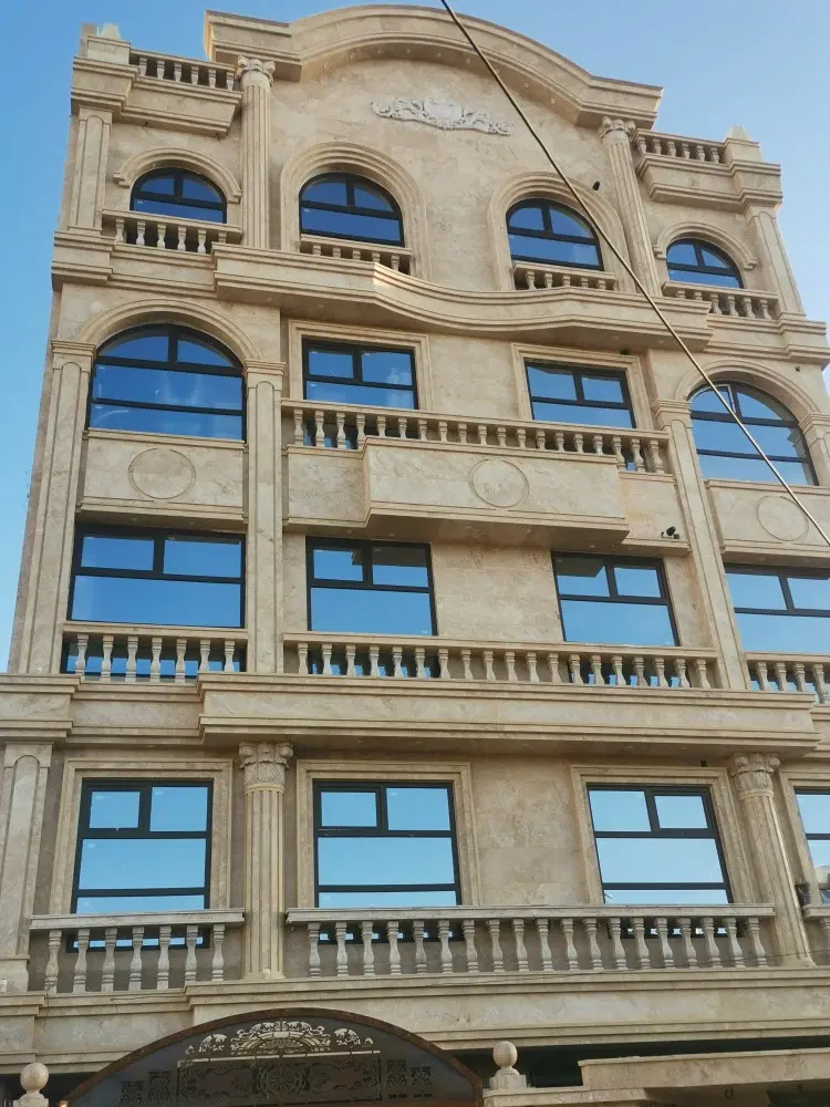 اپارتمان ۱۷۰متر حاشیه دانشجو